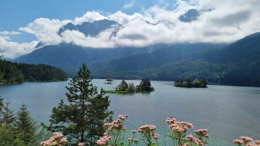 Eibseeinsel - Zugspitzmassiv