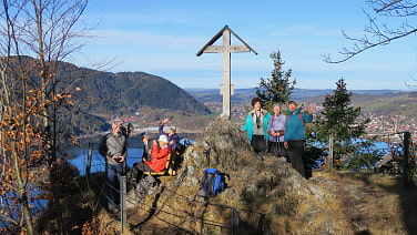 ... in der Sonne genossen wir die herrliche Aussicht ...