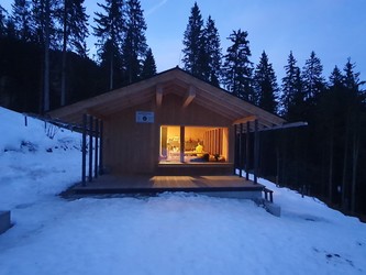 Blankensteinhütte am Abend