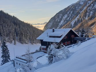 Blick von der Hütte ins Viggartal Richtung Brenner