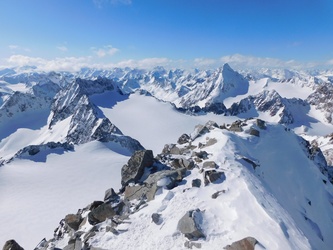 Alpeiner Ferner vom Ruderhofspitze-SW-Grat aus gesehen